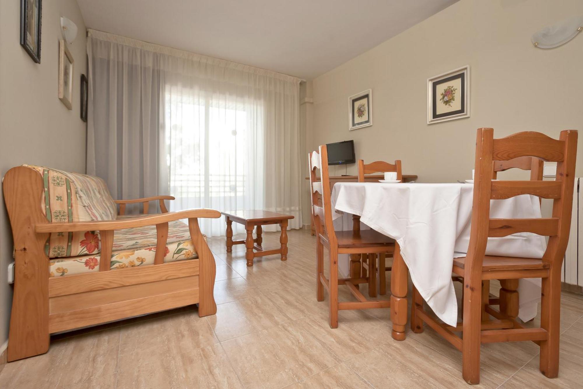 Apartbeach Royal Apartments Salou Dış mekan fotoğraf